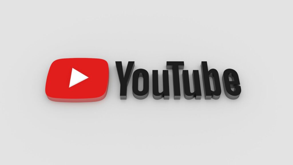 Why Use Pixlr To Make A YouTube Banner